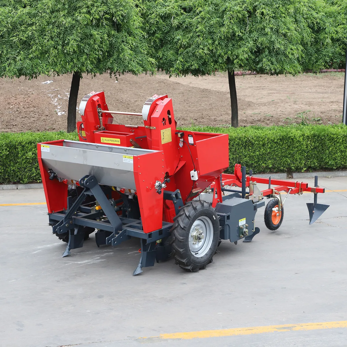 Crawler Tiller